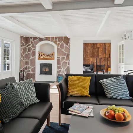 Beautiful In Samso With Wifi Holiday home *